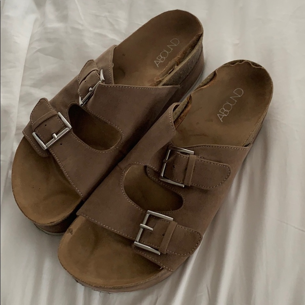 BIRKENSTOCK STYLE SHOES